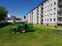 Nouvelle publication Facebook : Nouvelle activité chez SCOPROBAT : entretien des espaces verts